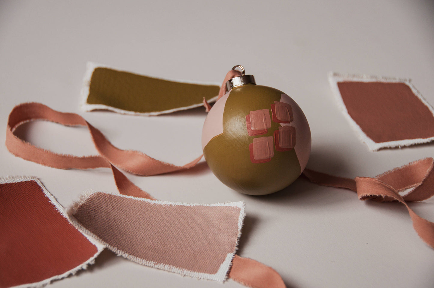 Modern "RIBBON" Hand Painted Ornament