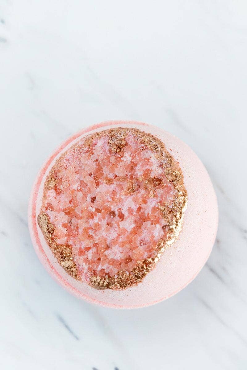 Rose Quartz Crystal Geode Bath Bomb