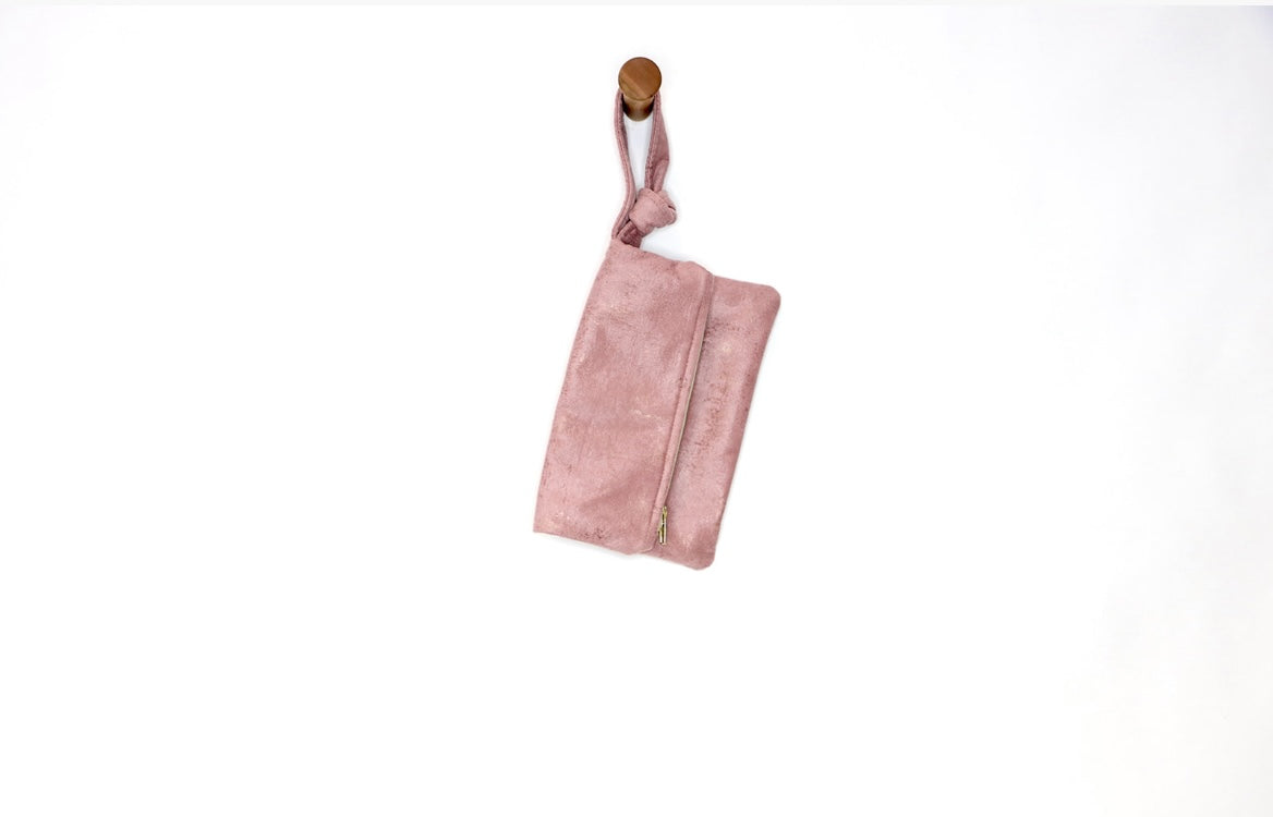 Rosada Clutch