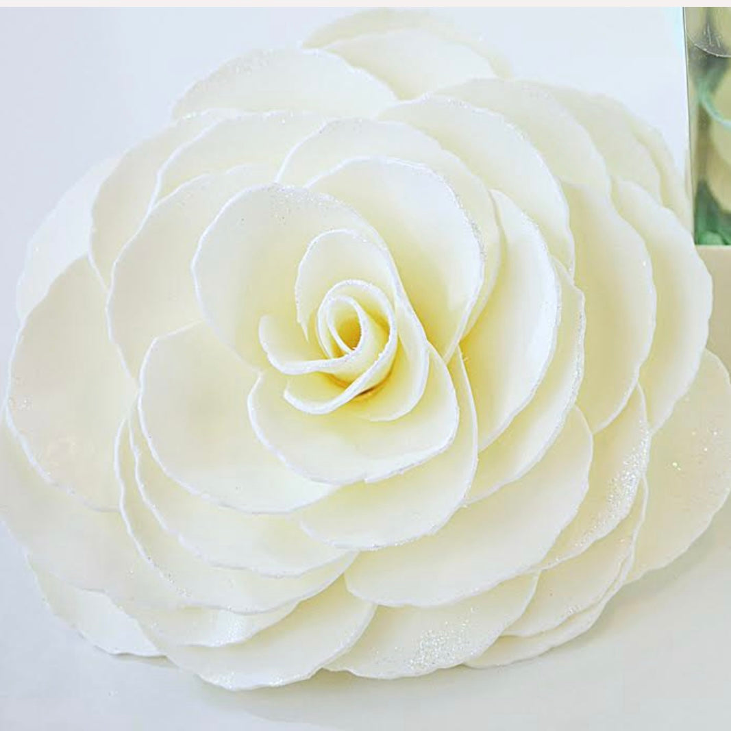 Graceful Day Gardenia Bath Flower